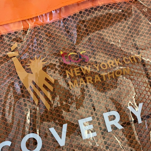 2023 TCS New York City Marathon NYC recovery drawstring bag - Picture 3 of 5